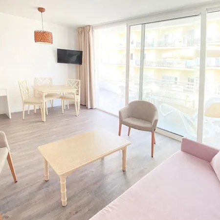 Morito Aparthotel *